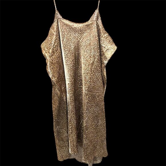 Women's Plus Size Animal Print Satin Nightgown Serenada 5X 34/36 Glamcore - Picture 3 of 3